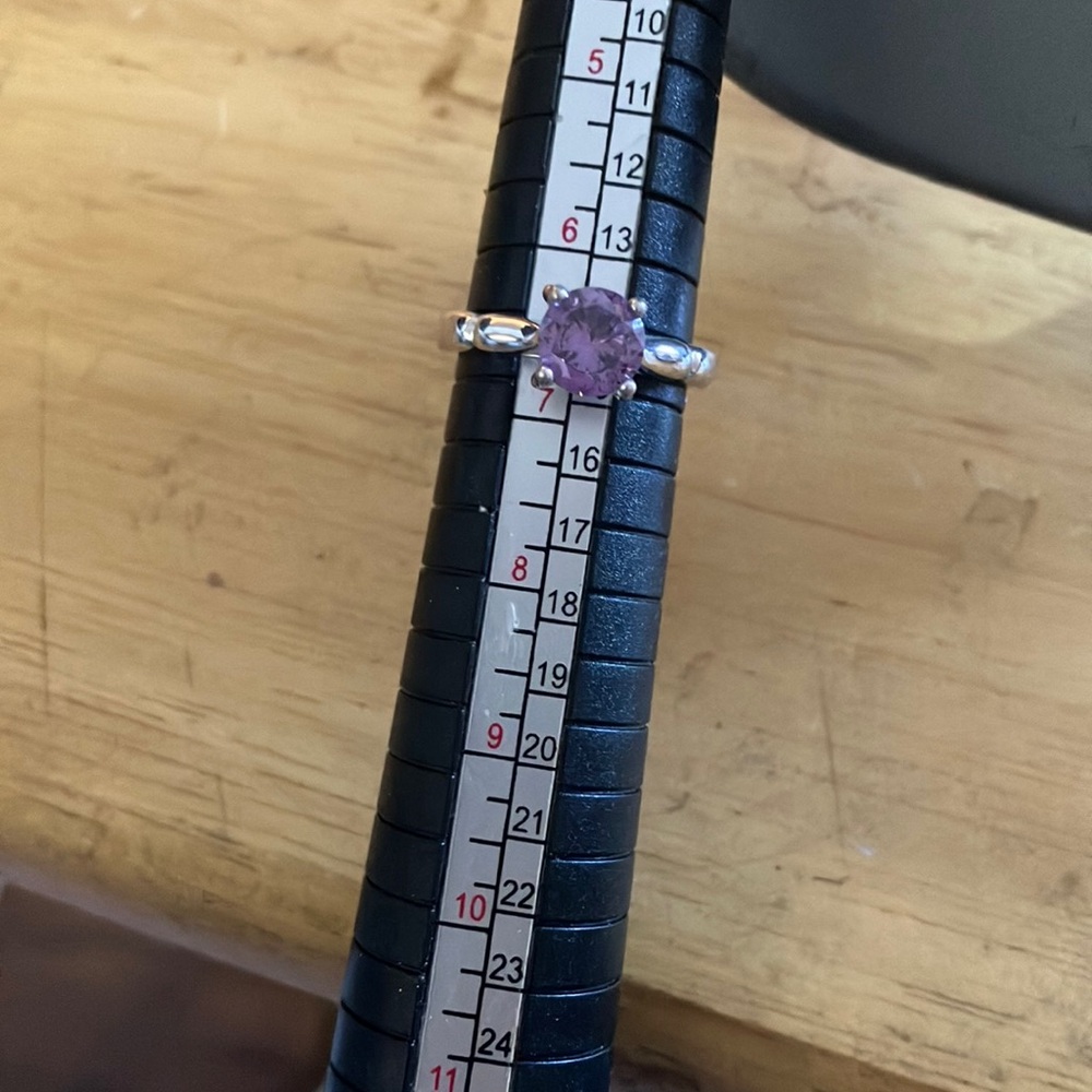 Elegant Silver and Purple Women's Ring 6 1/2
